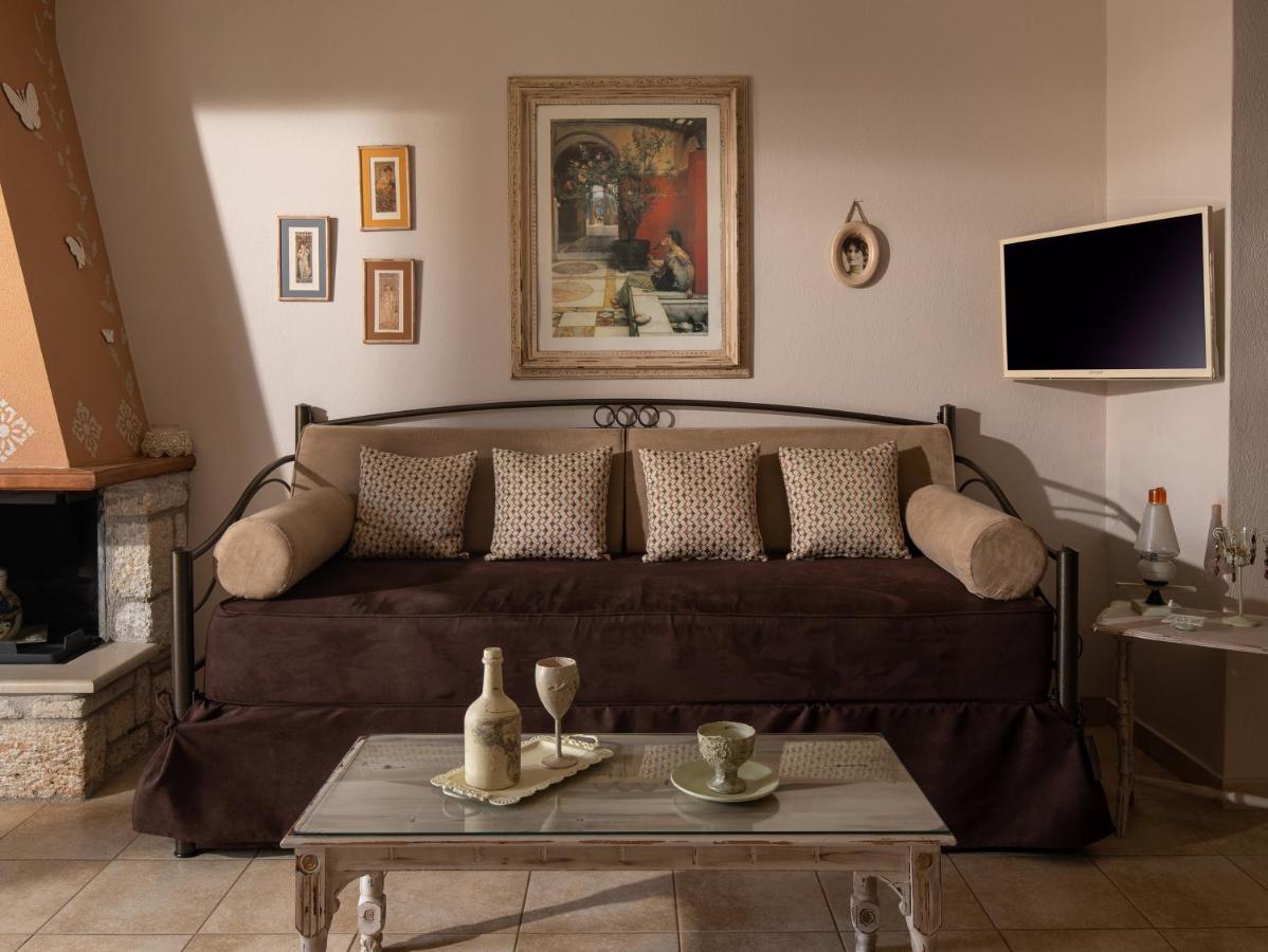 Antique Apartment Afytos Exterior foto